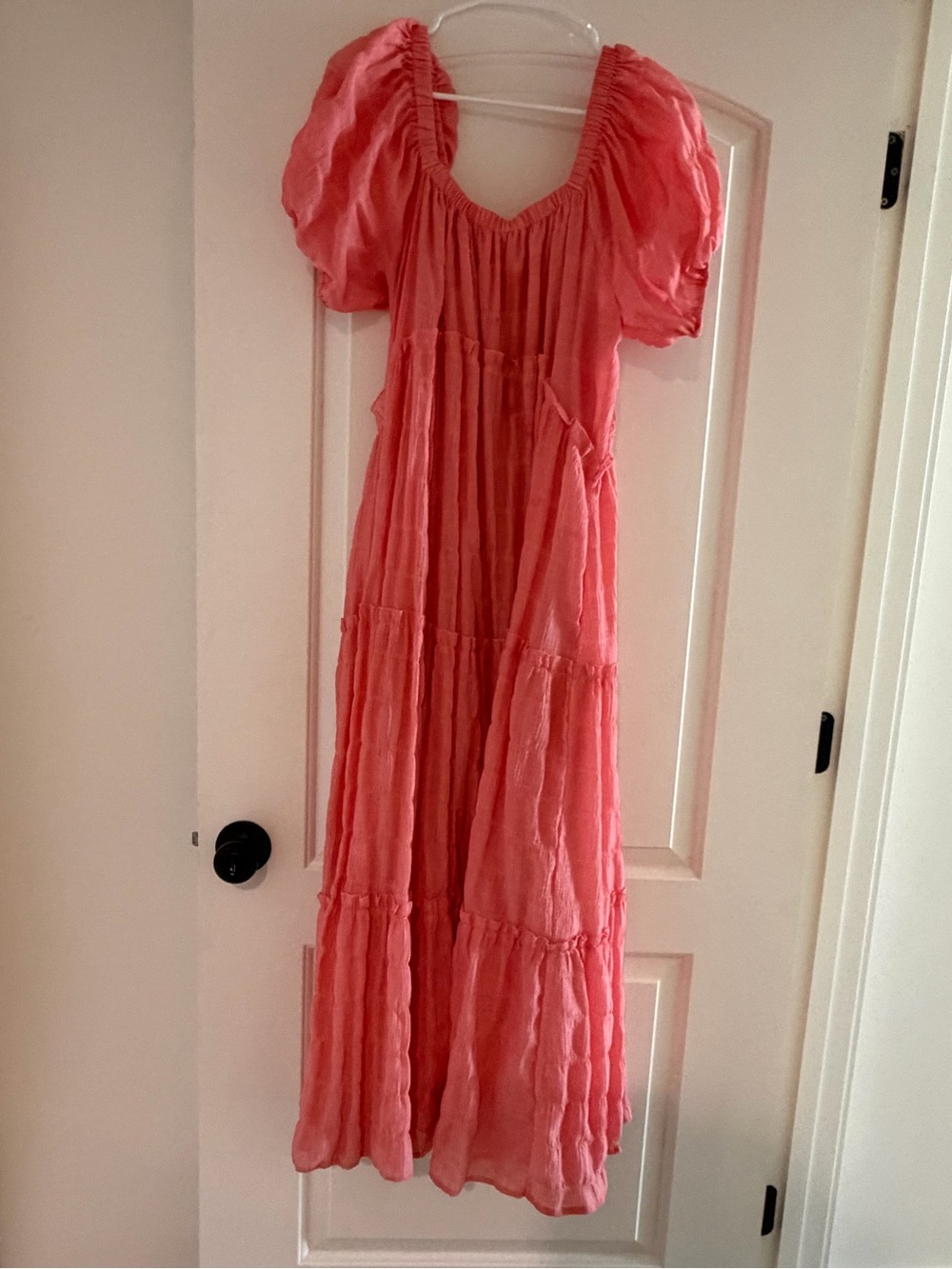 Women’s Coral Puff-Sleeve Maxi Dress